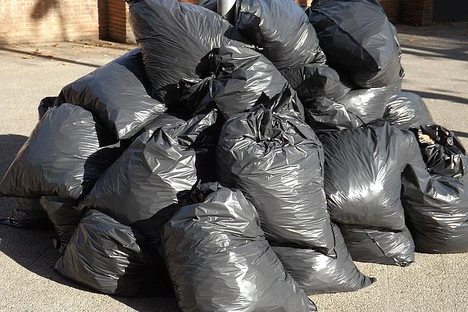 How Renting a Disposal Bin Can Help You Save